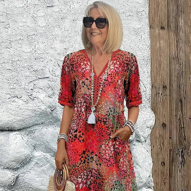 Lina | Lightweight V-Neck Dress